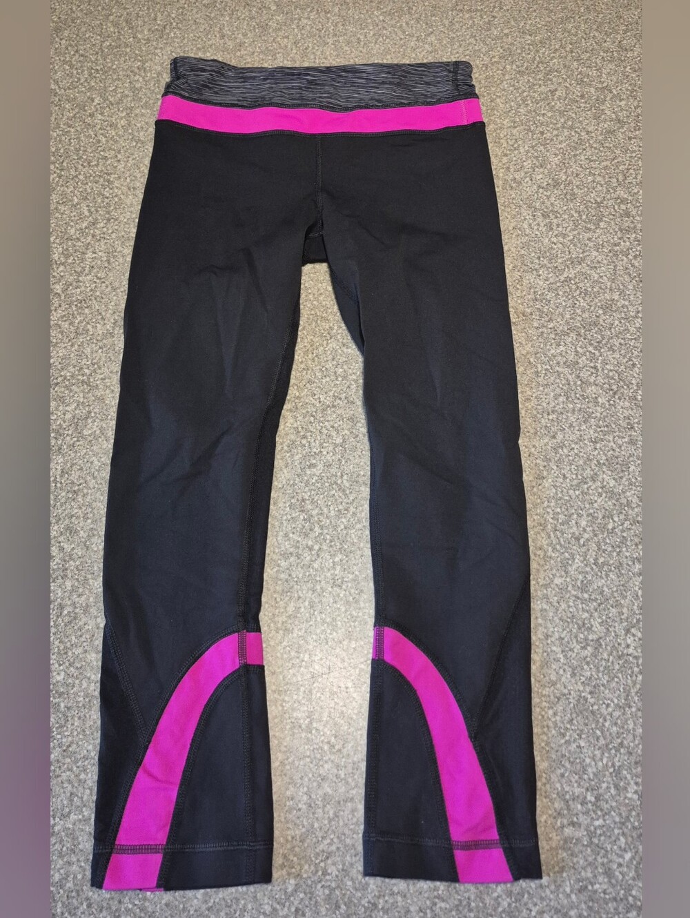 Womens Lululemon Capris Size 4